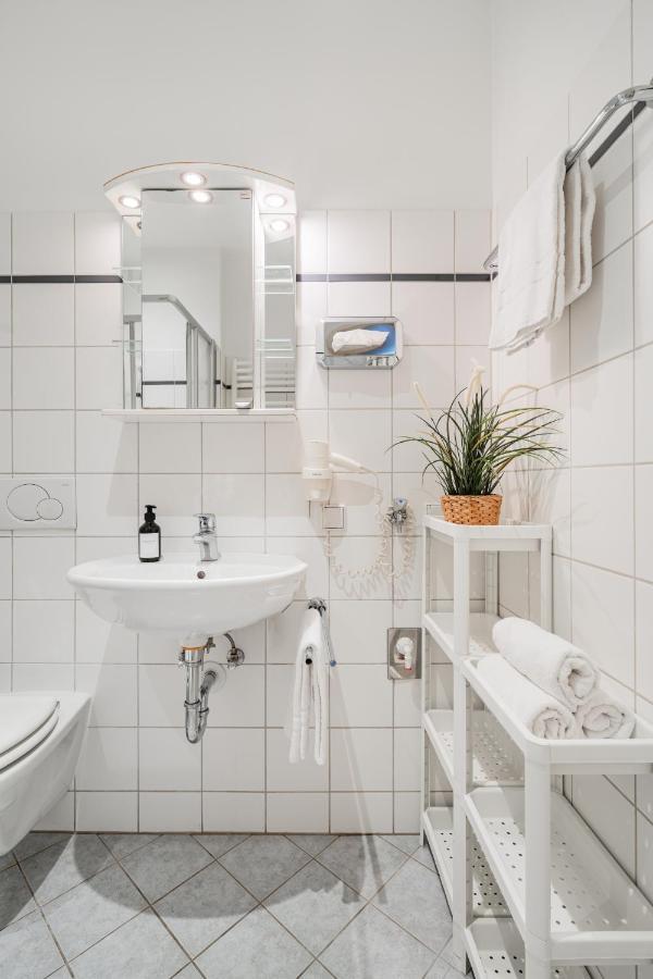 וינה Serviced Apartments Josefstadt City מראה חיצוני תמונה
